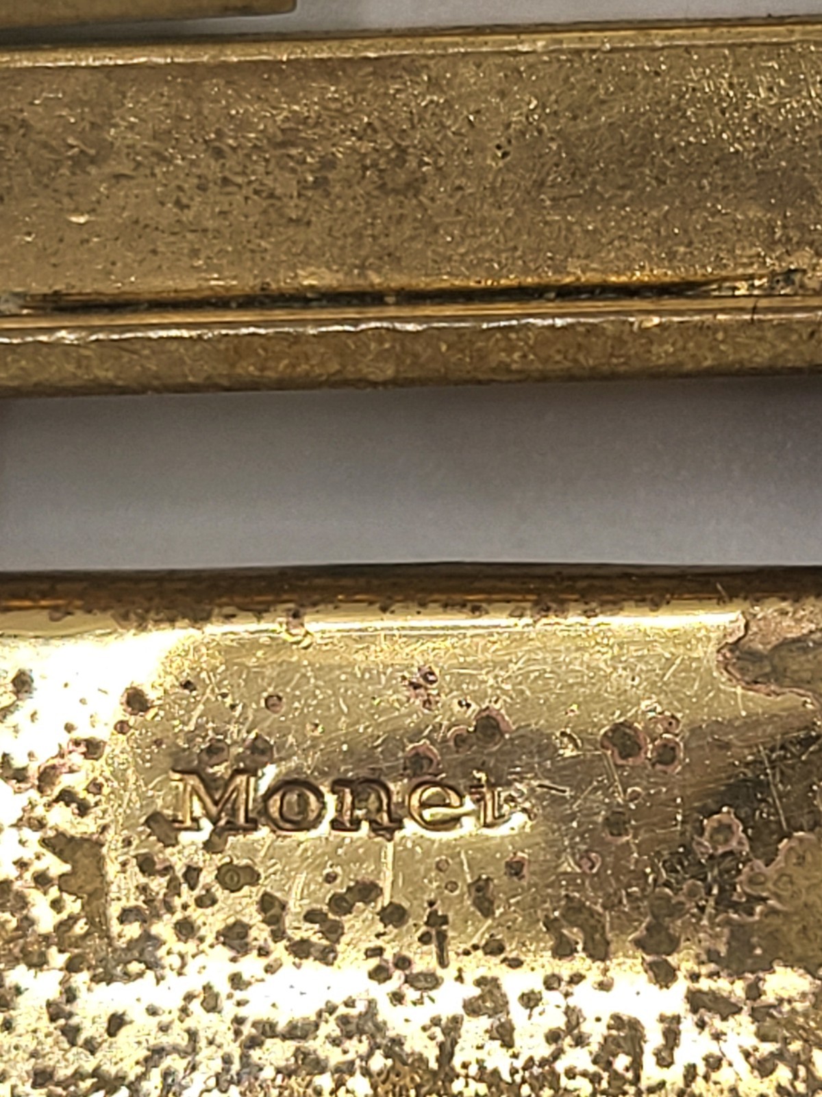 1930s Signed MONET JEWELERS Very Rare Bracelet Wide Gate Curb Chain Border 7″
