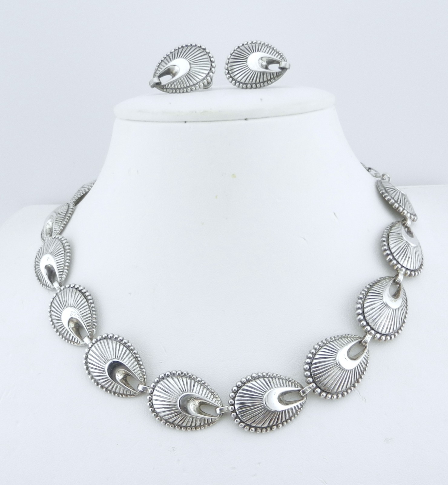 Danecraft Sterling Link Necklace Screw Earrings Scalloped Shell Fan Shape Set