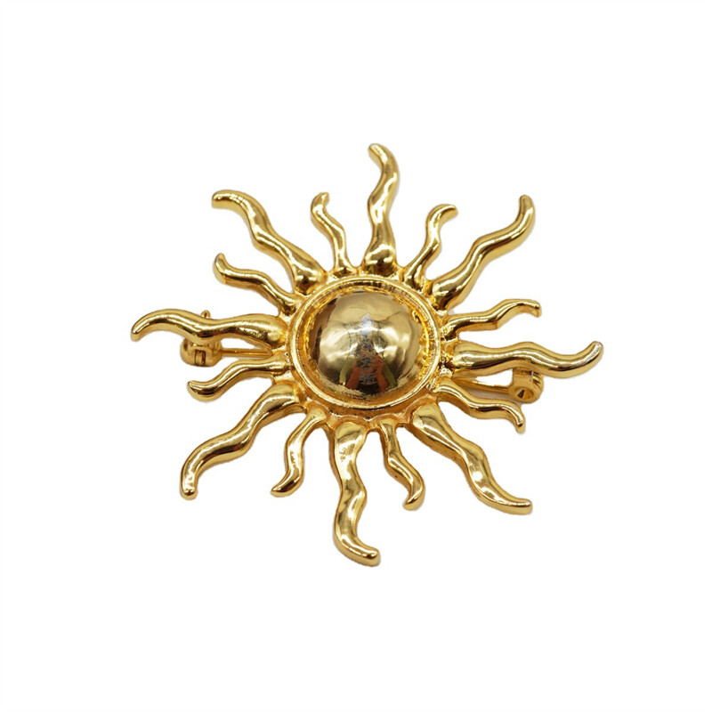Vintage Enamel Flower Brooch Women Men Jewelry Gift Collar Decor Badge Corsage