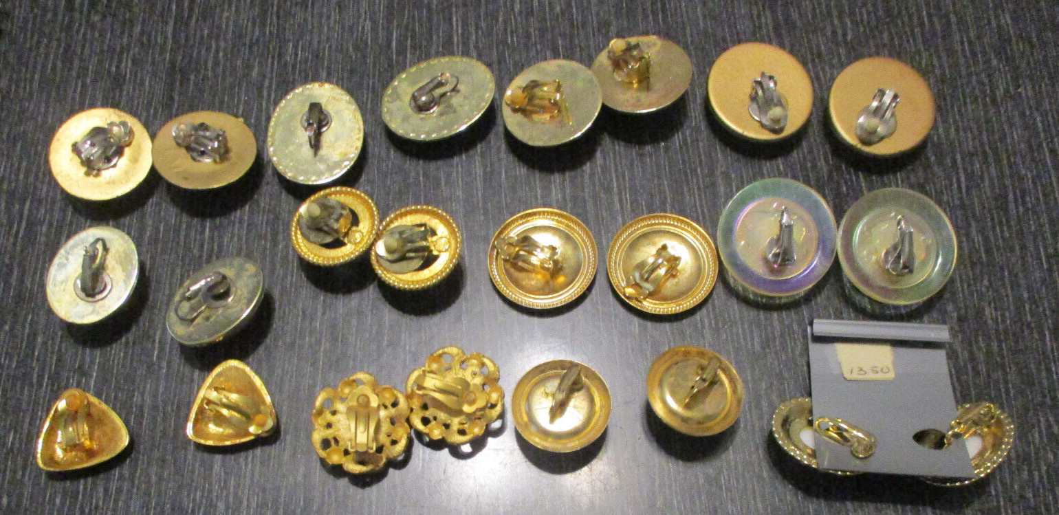 12 Vintage 80’s 90’s Clip On Earrings Pairs Assorted Styles & Sizes Lot # 32