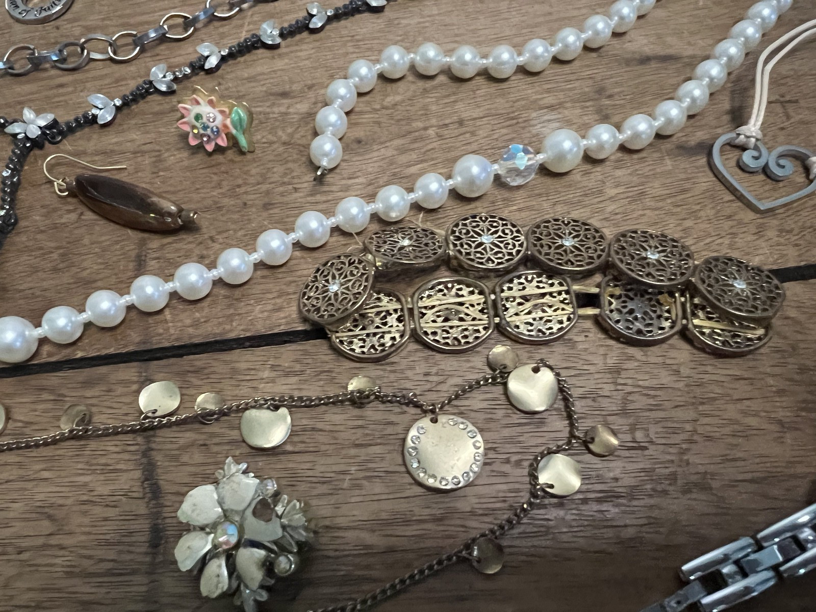 1 lb 3 oz Vintage Costume Jewelry Lot