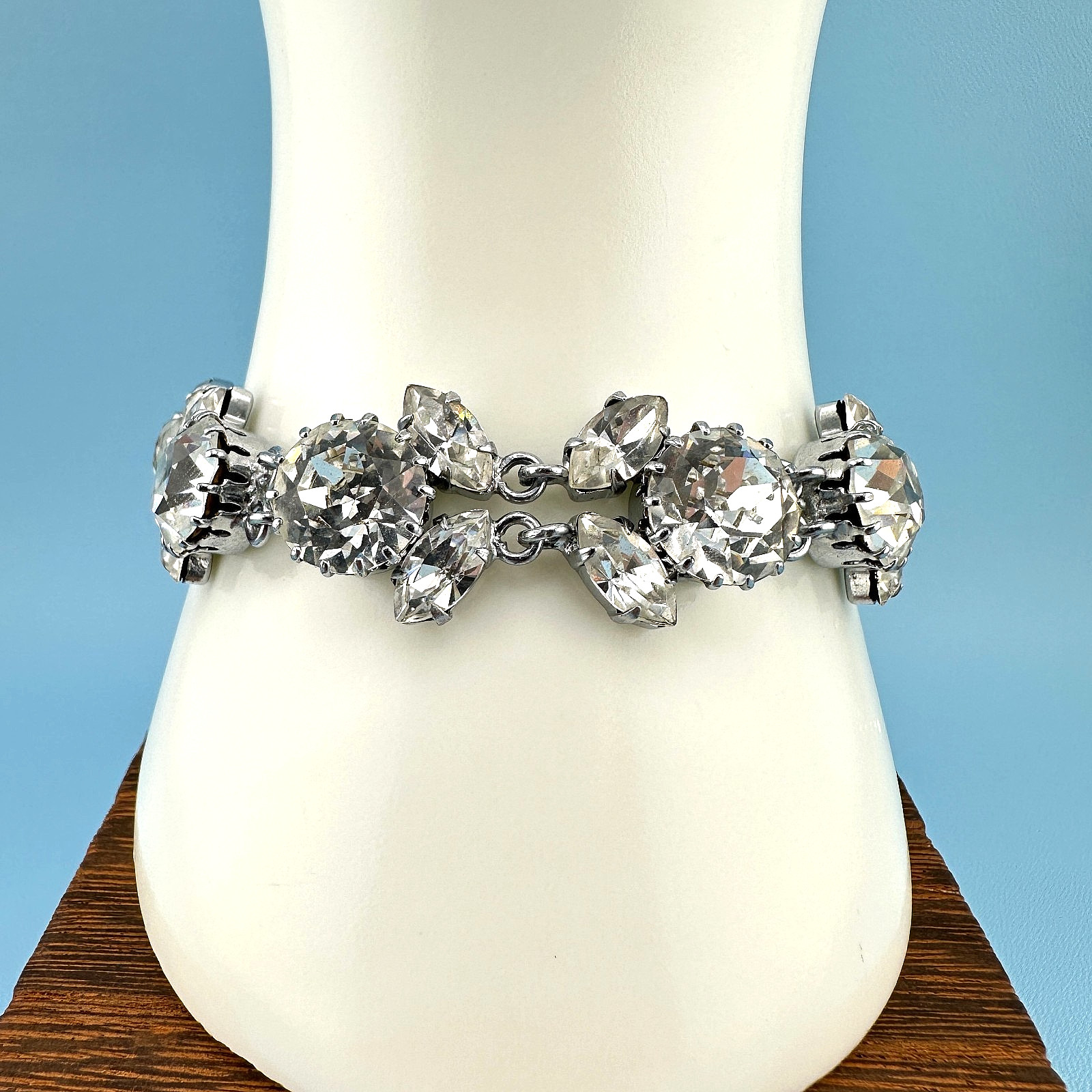 Vintage Austria Crystal Bracelet LG Dentelle Prong Set Silver Tone Safety Chain
