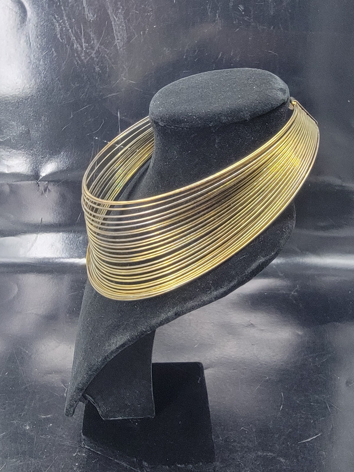 Vintage Wire Necklace/Choker 6″ Neck
