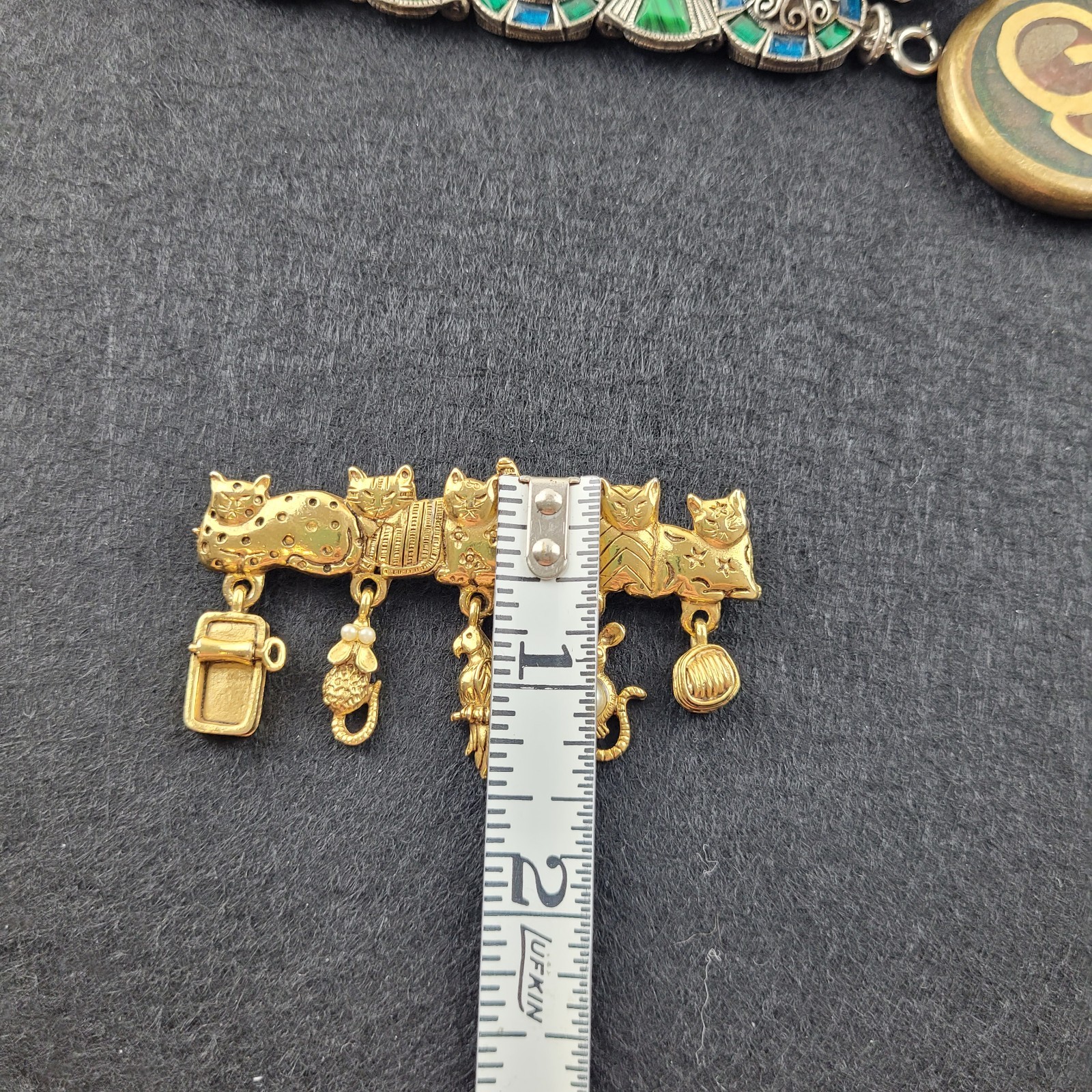 Vintage Gold Tone Cat Brooch Multiple Cats Dangle Charms Signed Danecraft