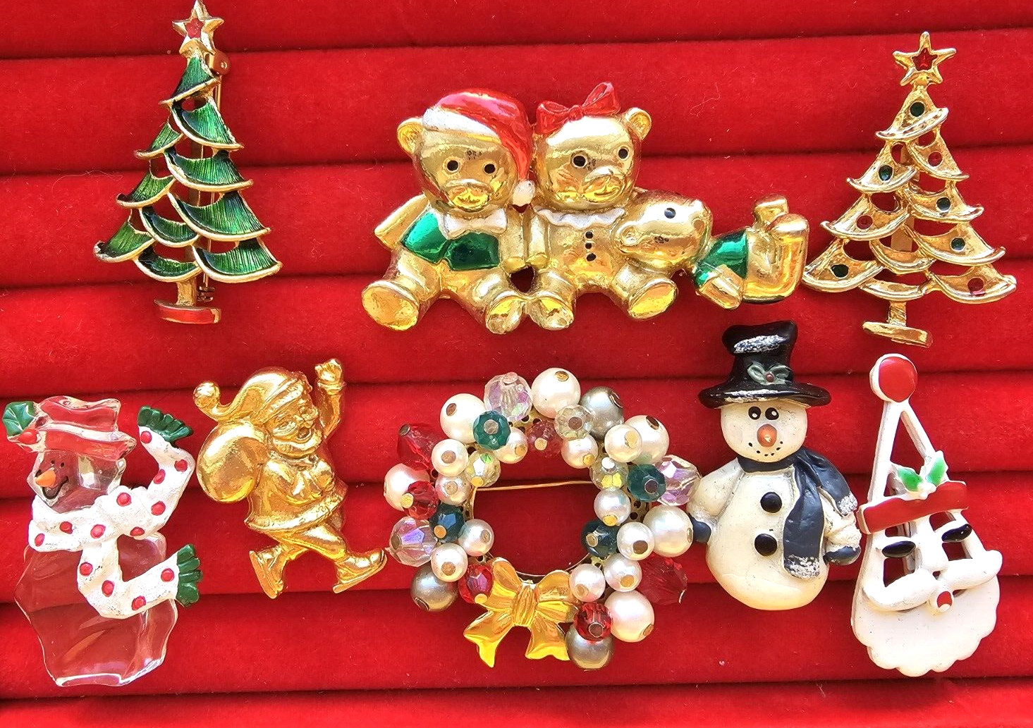 Vintage Christmas Brooch Pins Jewelry Lot Santa Tree Angel Snowman Wreath AJC