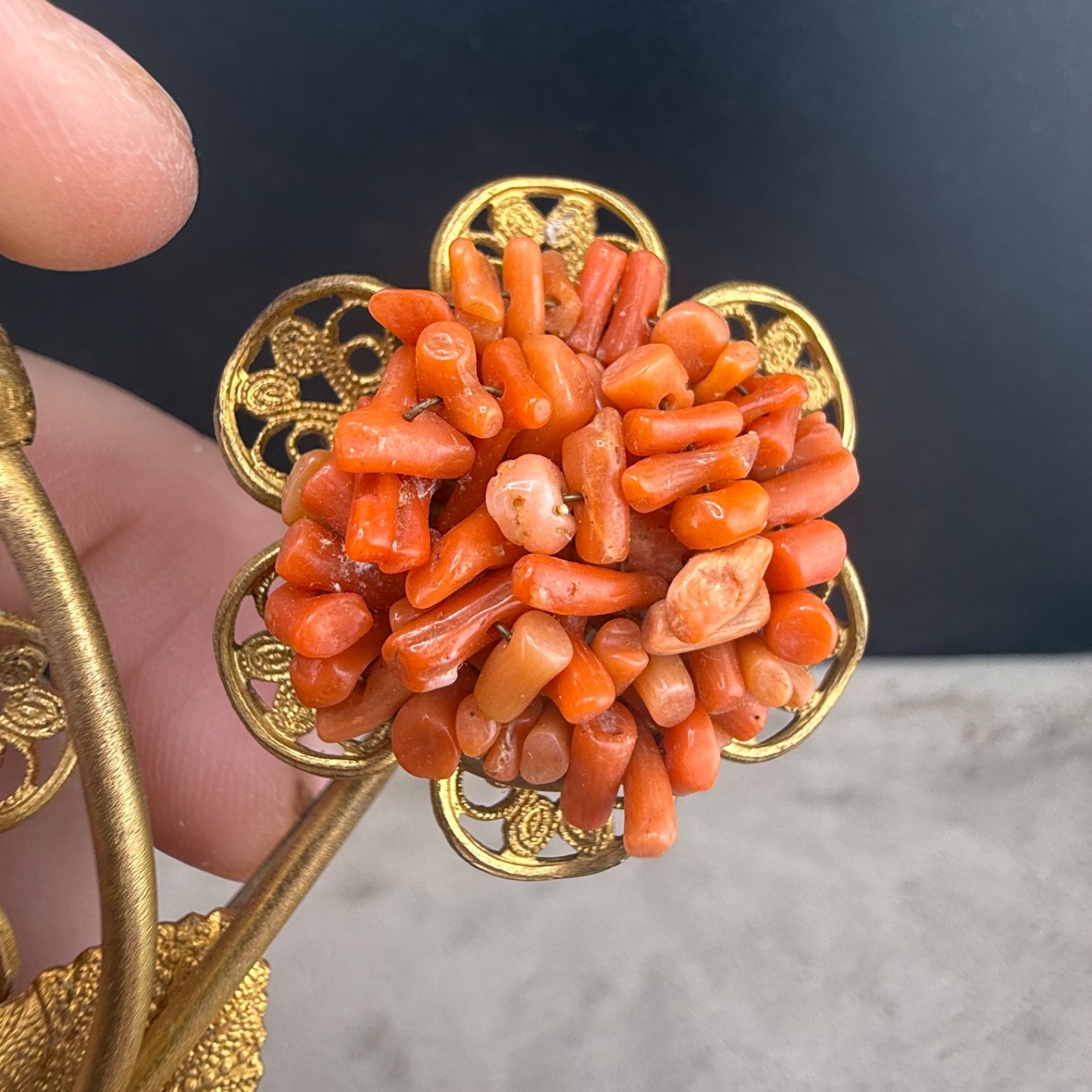 Vintage Flower Brooch Gold Tone Coral Haskell?