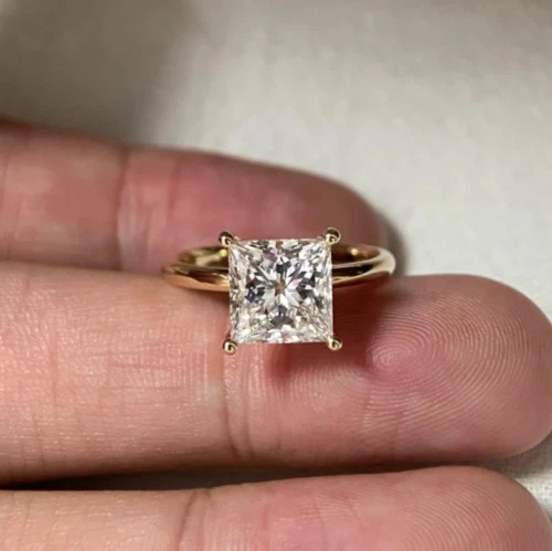 Princess Cut 1.25CT White Moissanite Women’s Party Ring Pure 10K Yellow Gold FN