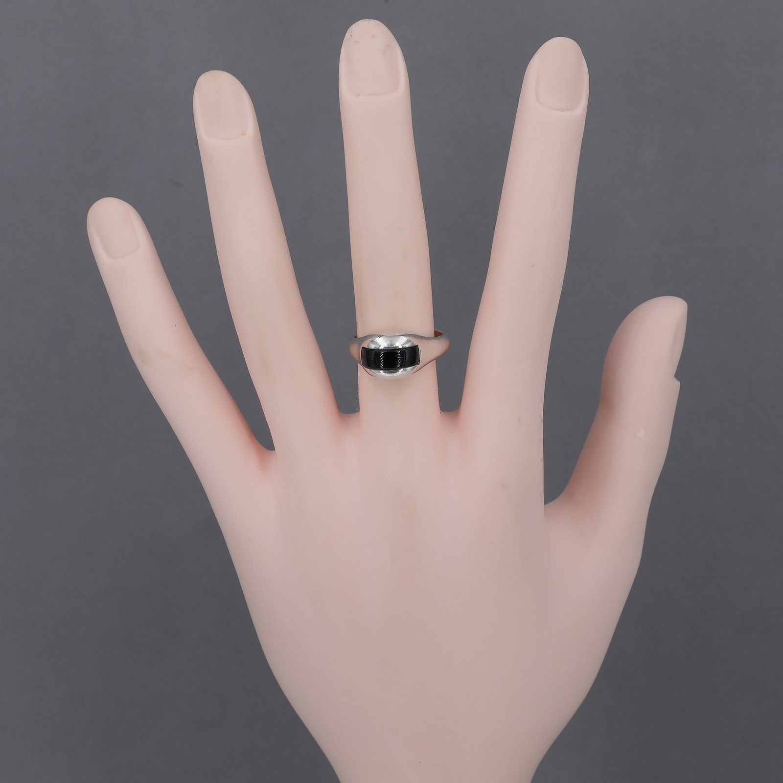 Vintage 1960s Franz Scheurle Germany Handcrafted Sterling Onyx Open Shank Ring