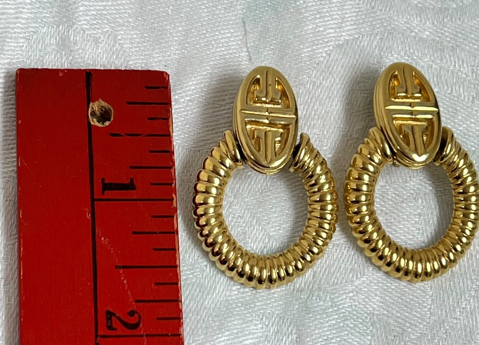 Vintage Givenchy LOGO Door Knocker Earrings Gold Plated Ribbed Clip 80s