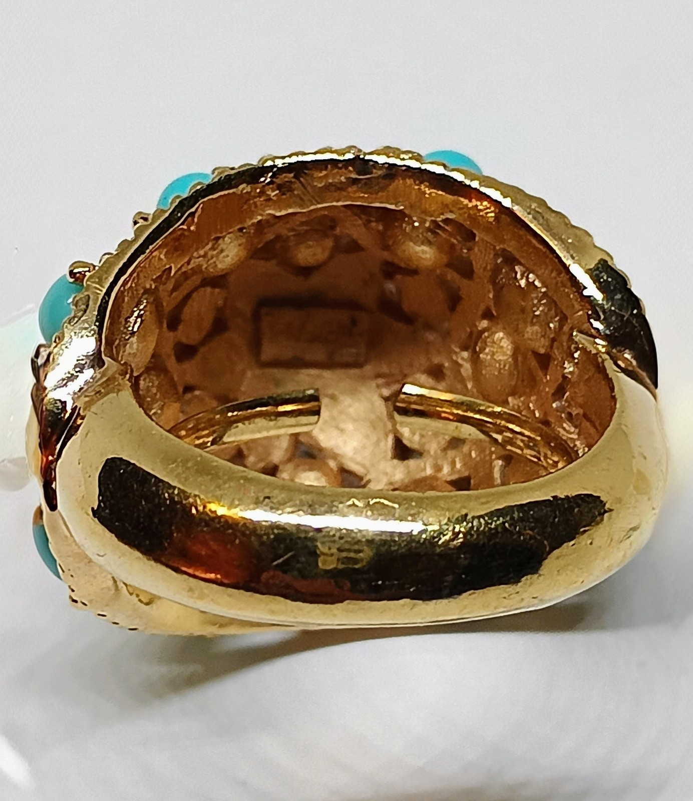 Vintage Crown Trifari Gold Tone Turquoise Dome Adjustable Statement Ring