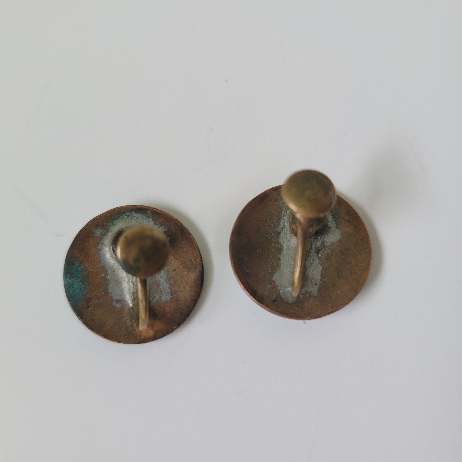 Vintage Copper and Enamel Screwback Earrings Round Turquoise Color .75 Inches