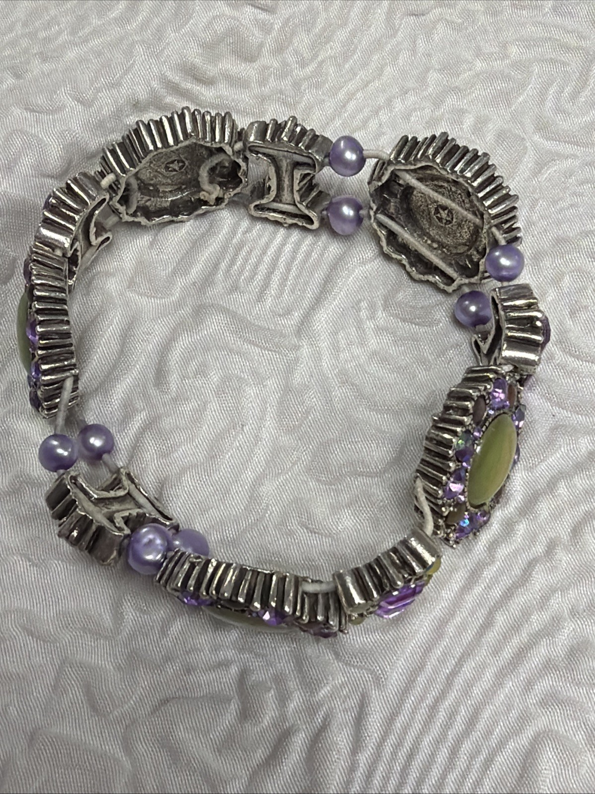 Vintage Selro Purple Large Multi-Color Glass Cabochon Green/Yellow Glow Bracelet