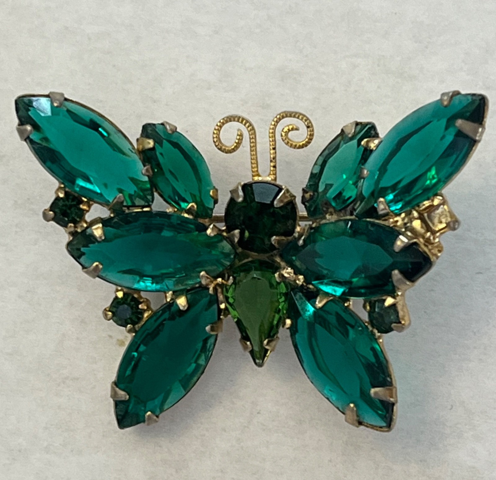 Gorgeous MCM Gold Tone Prong Set Butterfly Brooch Teal Navette&Round Rhinestones
