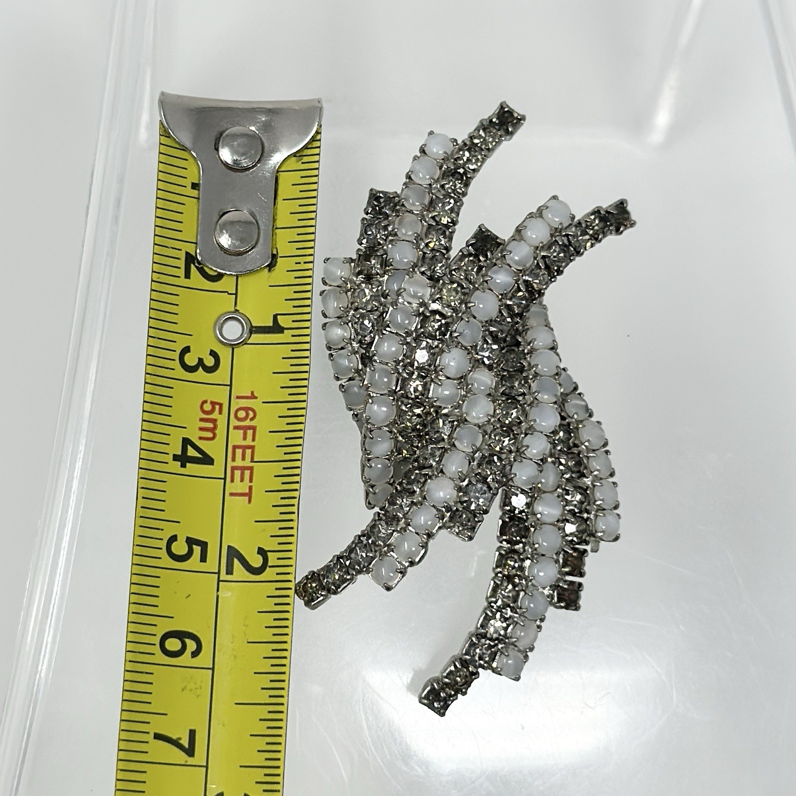 Vtg Unmarked Kramer Gray Rhinestone Cat Eye Cabochon Brooch Clip On Earrings Set