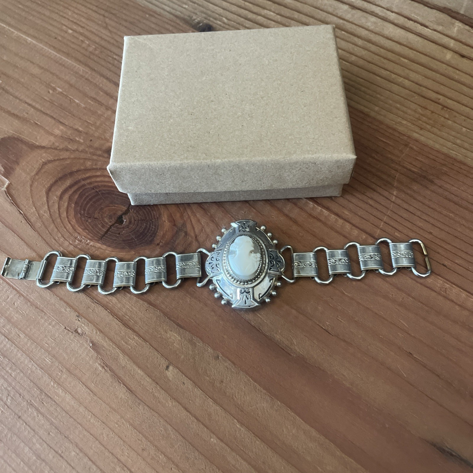 Victorian Revival Shell Cameo Engraved Link Bracelet Silver Tone
