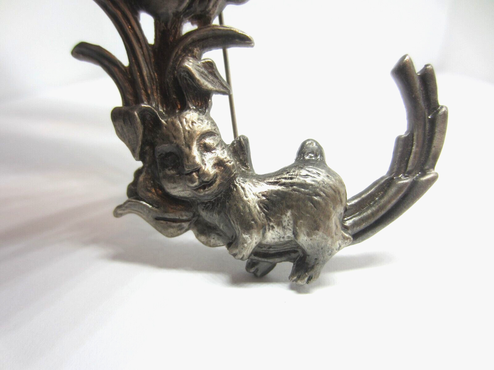 Silver Tone Rabbit With Flowers Tulips Brooch Pin Unsigned Easter Gift