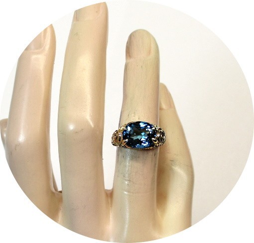 Estate – LONDON BLUE Blue Topaz Ring – Solid 14K Yellow Gold – Sz 6.75…
