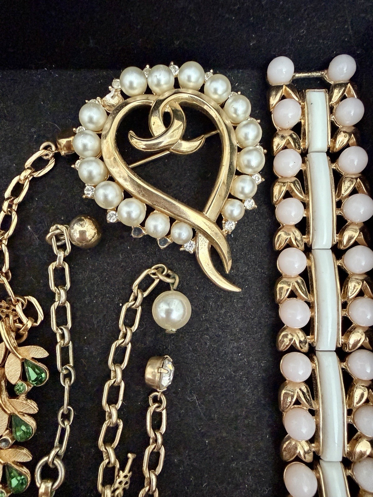 Vintage 100% CROWN TRIFARI Jewelry Lot Missing Stones Minor Repairs 38 Pieces