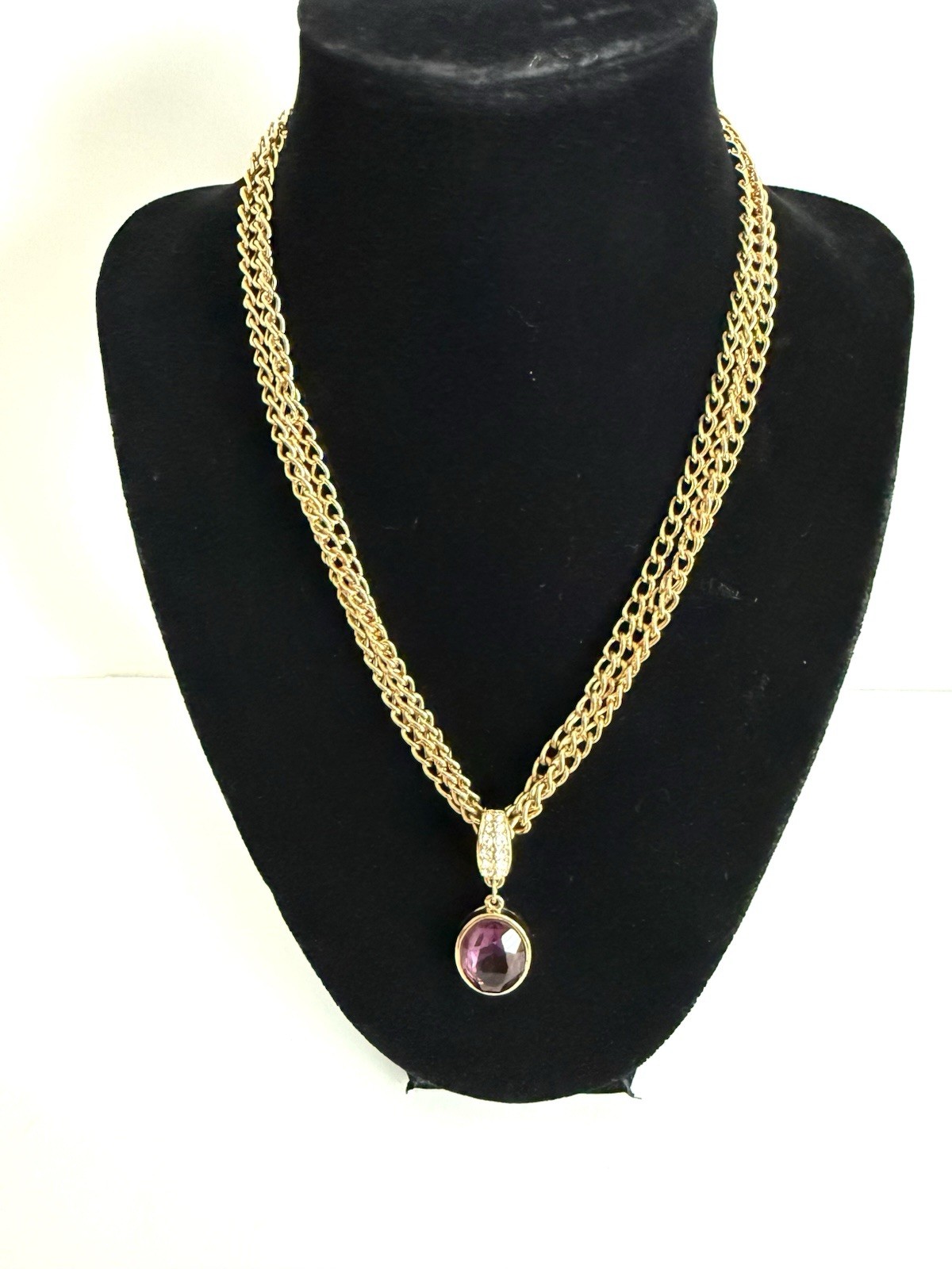 Swarovski Swan Signed Purple Crystal Oval Pendant , Gold Tone Necklace.