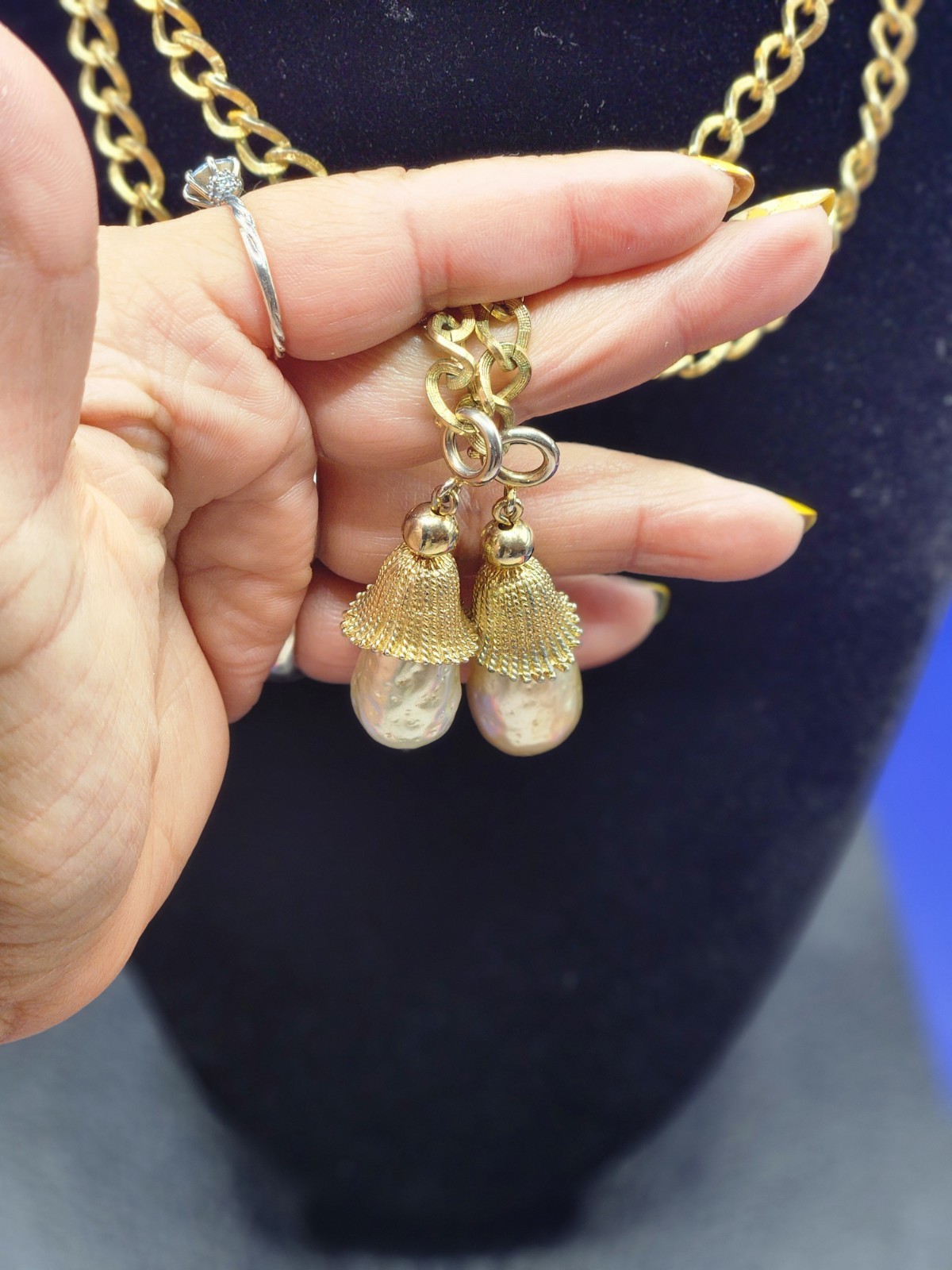 VTG Sarah Cov Parade Baroque Faux Pearls Detachable Pendants gold tone necklace