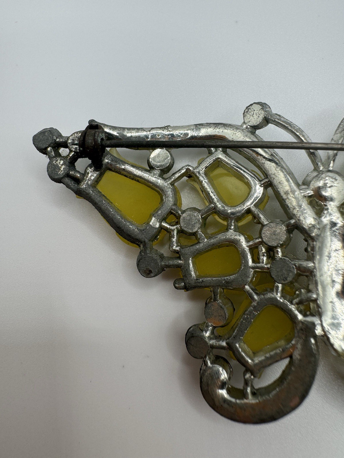 RAREST VTG Vintage Costume Yellow Glass Fruit Salad CURVED BUTTERFLY BROOCH AS I