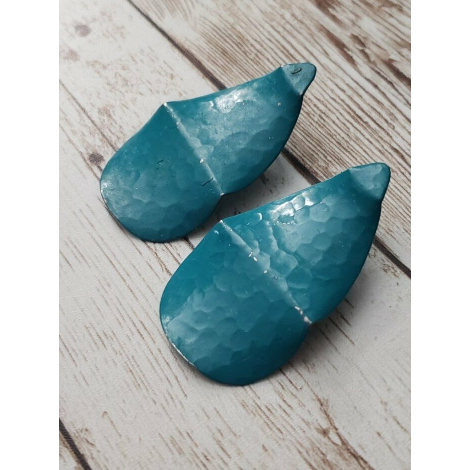 Vintage Stud Earrings For Pierced Ears – Blue Hammered Design