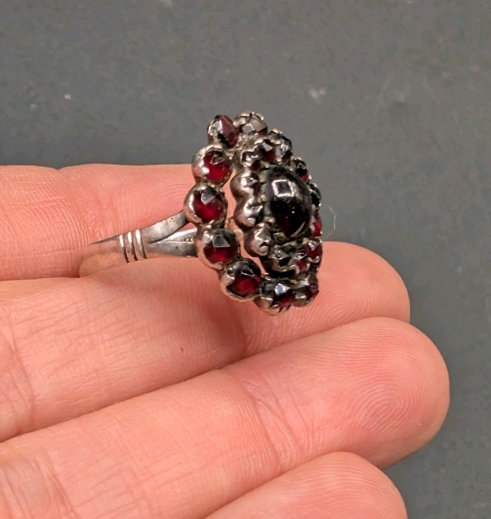 Vintage Sterling Silver Rose Cut Garnet Bohemian Czechoslovakia Ring Sz 8 ⚠️Read