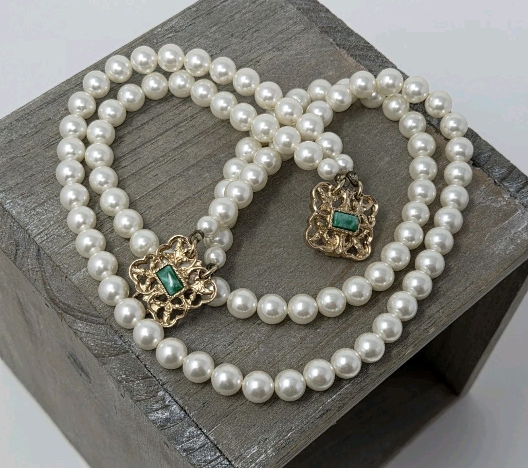Sarah Coventry Double Strand “High Society” Faux Pearl Necklace Gold Green Clasp