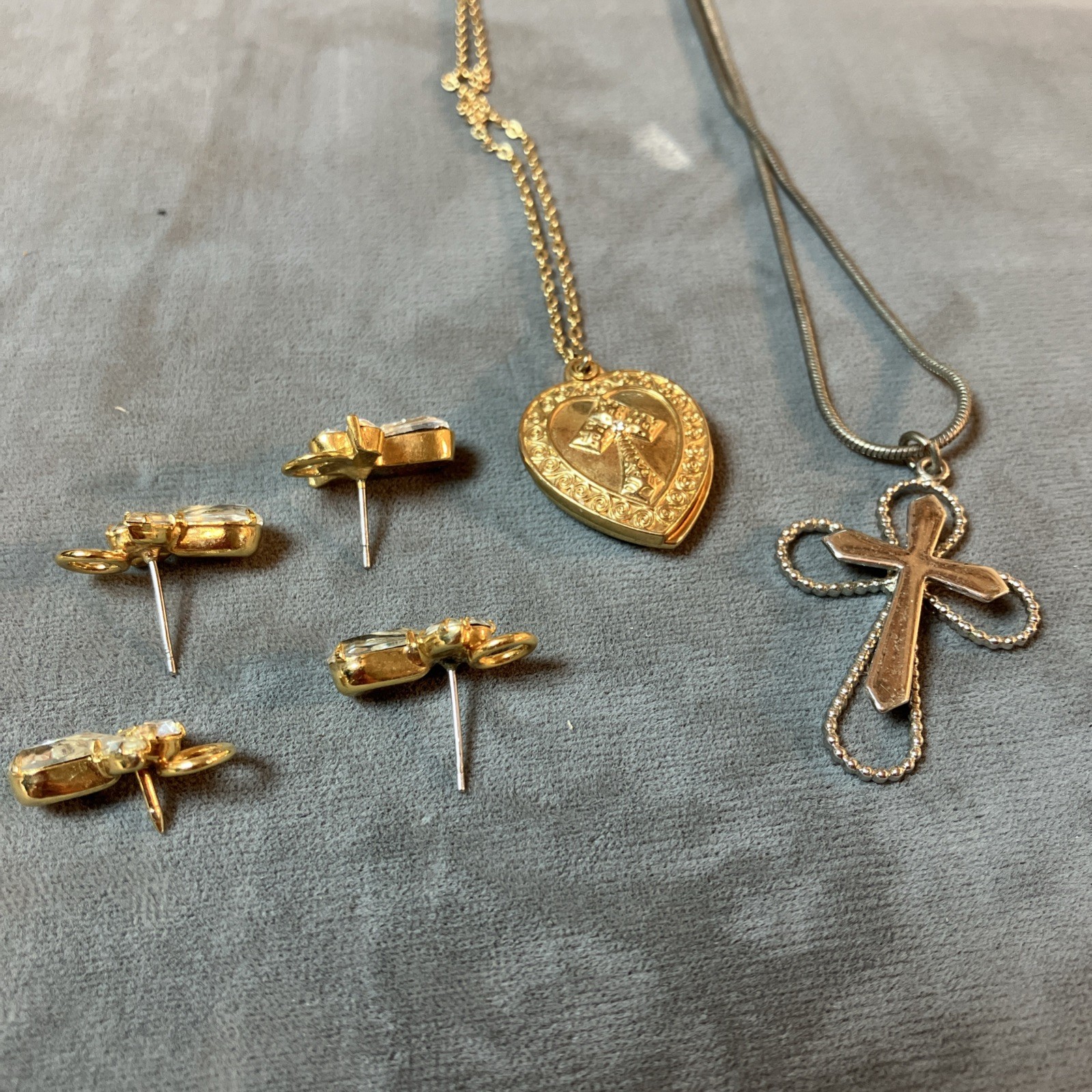 VTG / Modern Costume Jewelry Lot Religious Pocket Shrine Angels Silver Gold Tone