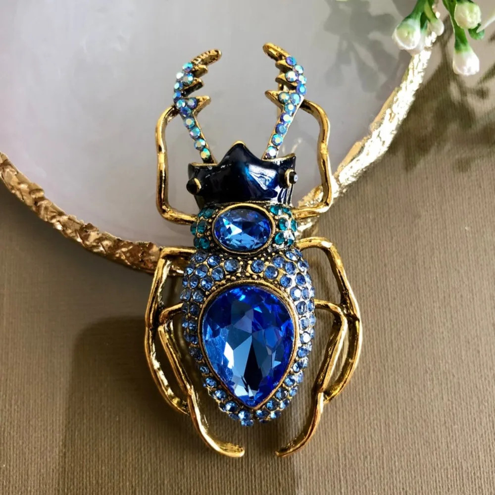 Blue Beetle Insect Brooch Pins Baroque Luxury Simulation Beautiful Jewelry