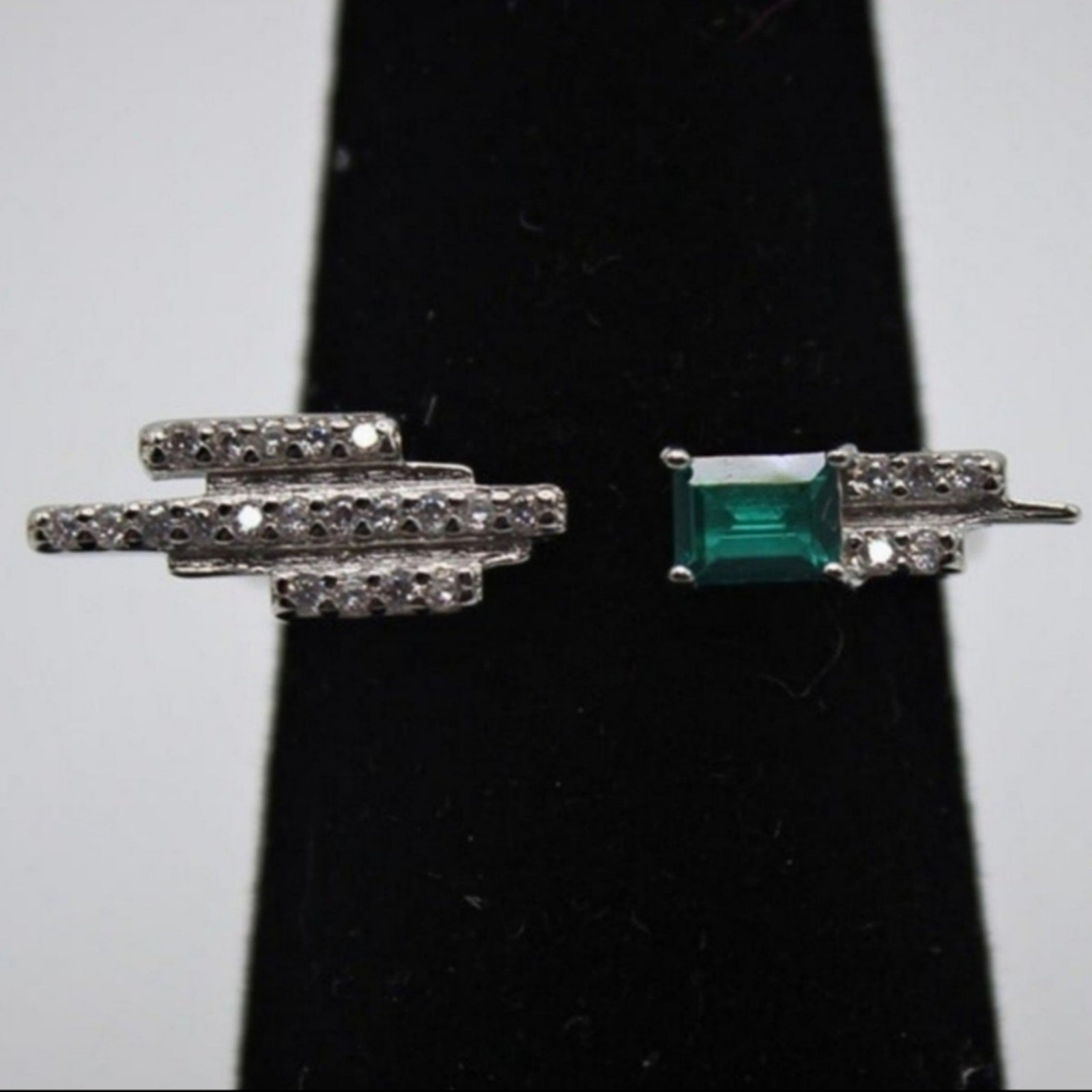 Gemstone Crystal Ring Emerald Cut Topaz Open Adjustable Cocktail Green OS NWT