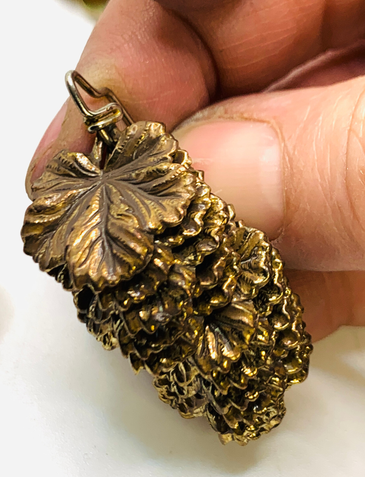 Lot 5 Vtg Gold & Copper Tone Jewelry Brooches Clip Earrings Western Germany Etc.