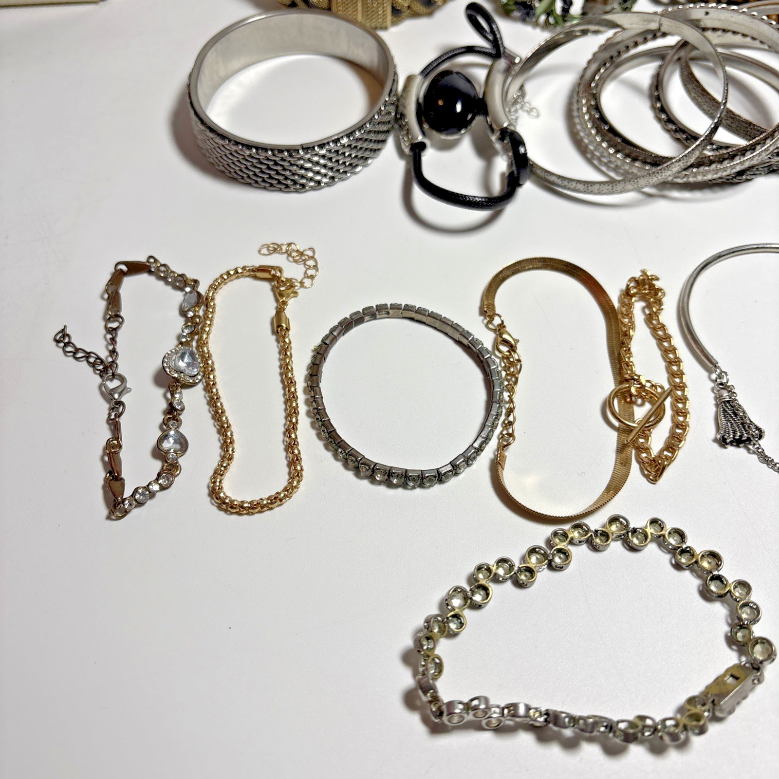Vintage Costume Jewelry Bracelet Lot • Mixed Styles • Fashion Accessory Bundle