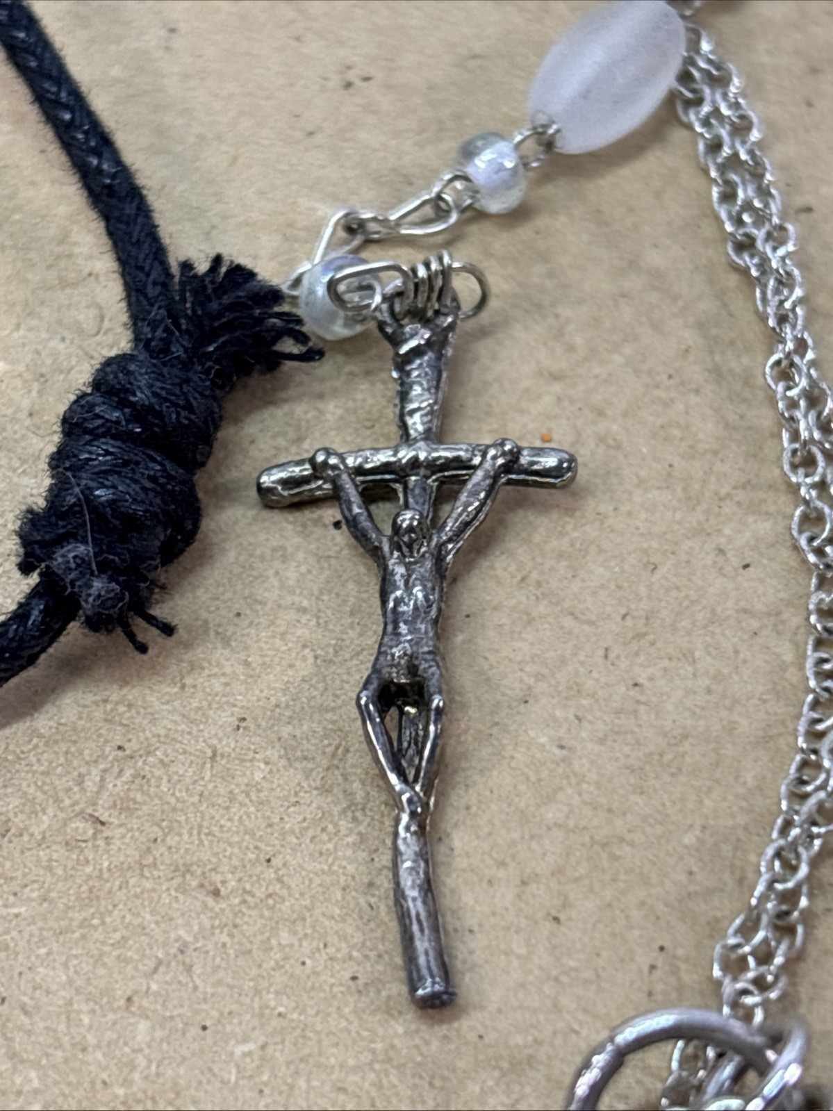 Small Lot of Jewelry Bracelets, Necklaces, & Rings. Religious and Other Styles