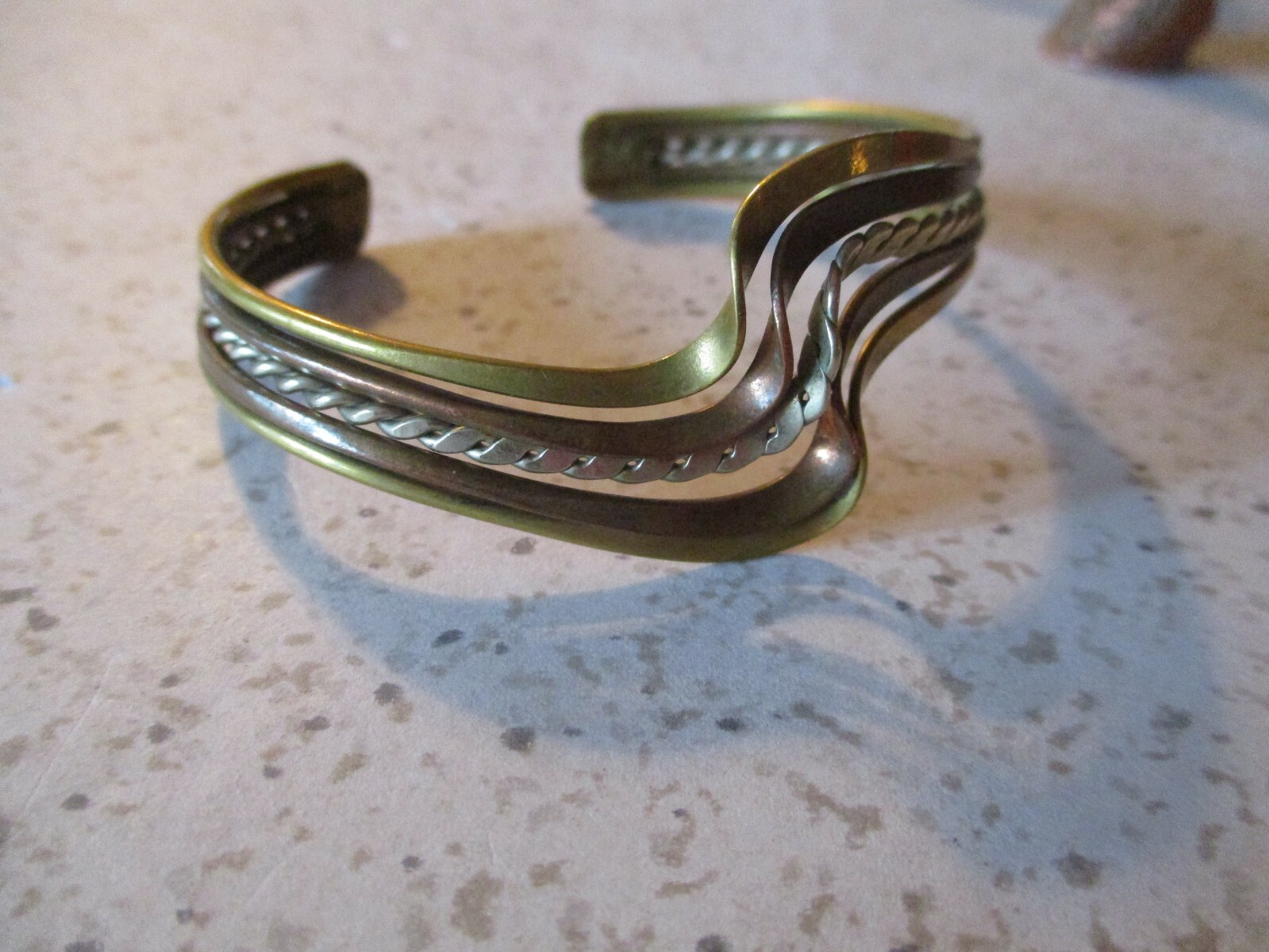 VINTAGE, CUFF BRACELET, COPPER, BRASS, TWISTED SILVERTONE, WAVE DESIGN, 2.25″ D