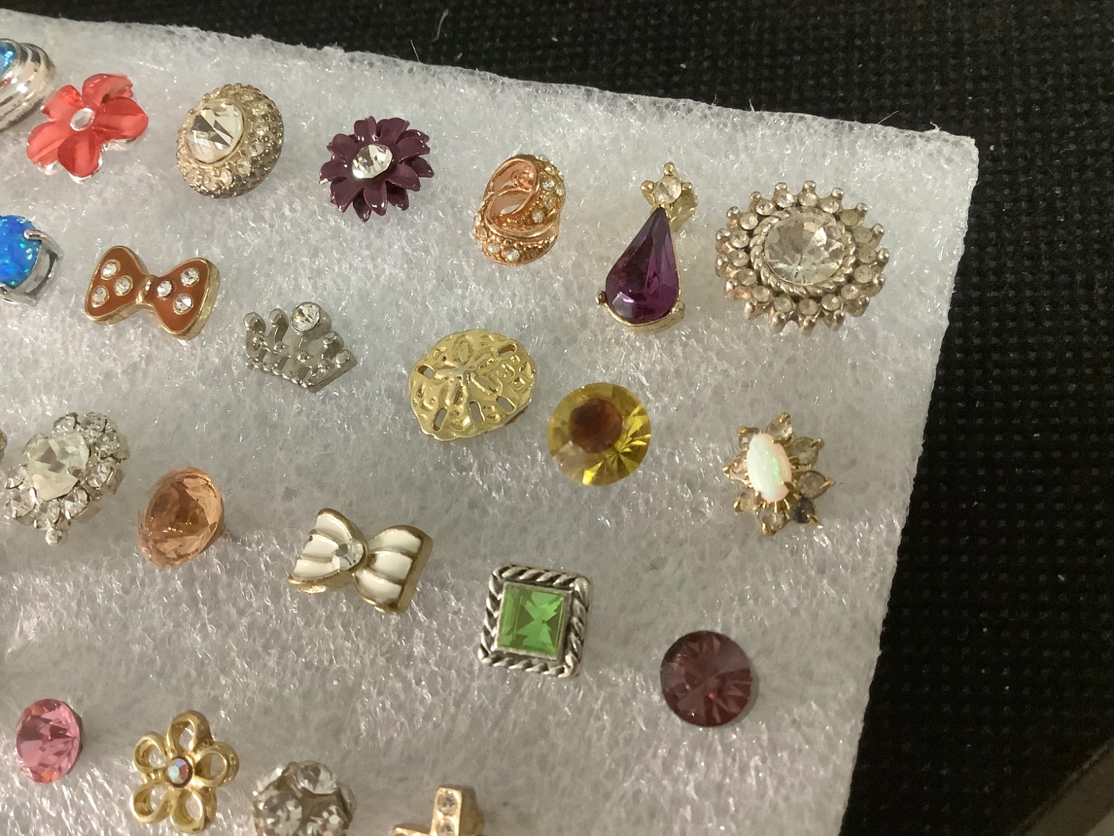 Huge lot of mixed vintage SINGLE stud earrings various unknown stones materials