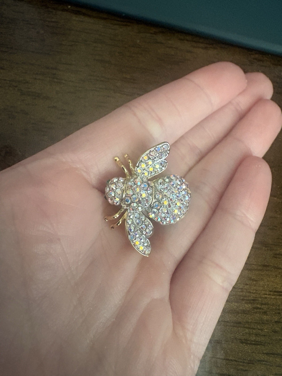 Joan Rivers “The Classics Collection” Large Crystal Bee Broach