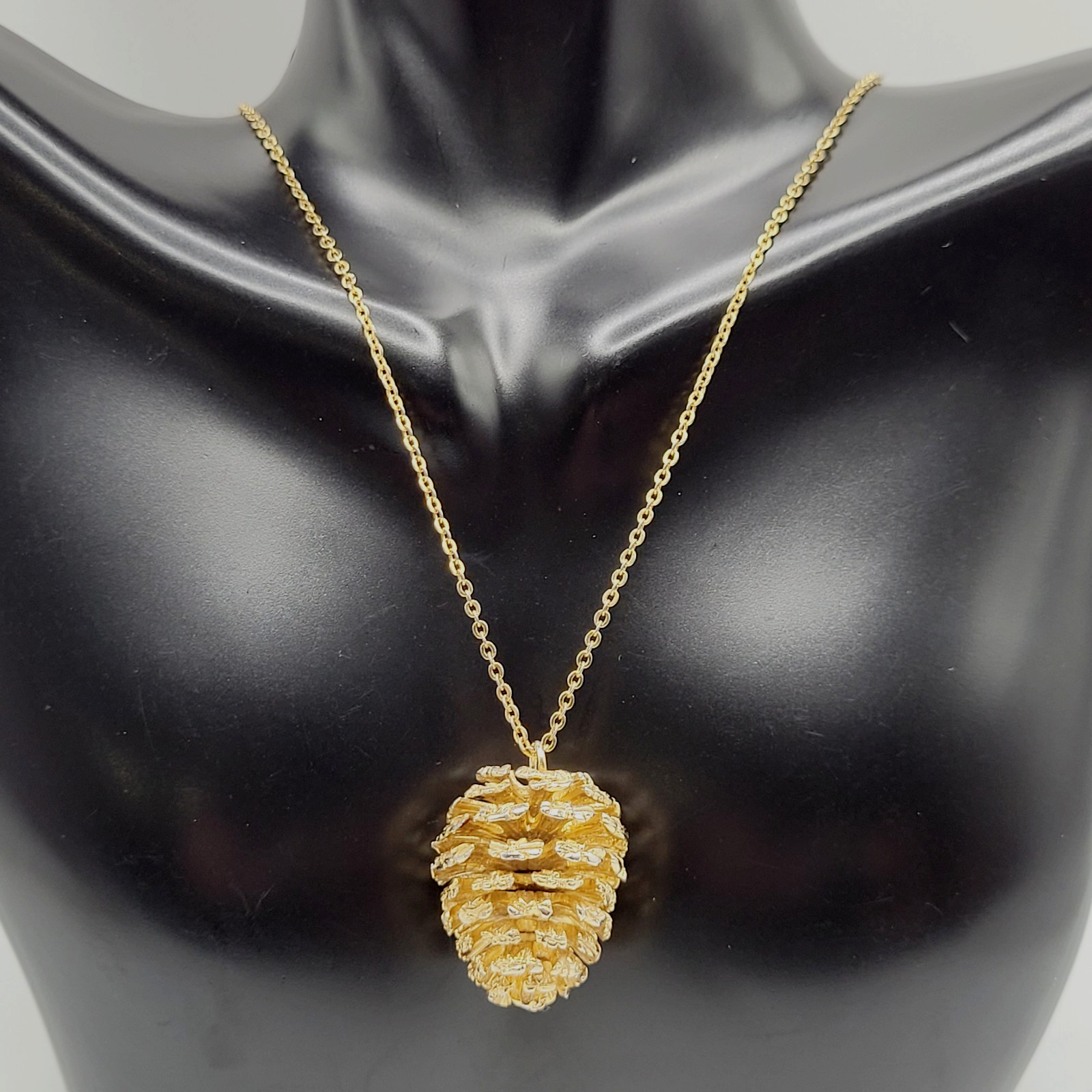 Pinecone Articulated Pendant w Chain Woodland Holiday Nature Gold Tone Necklace