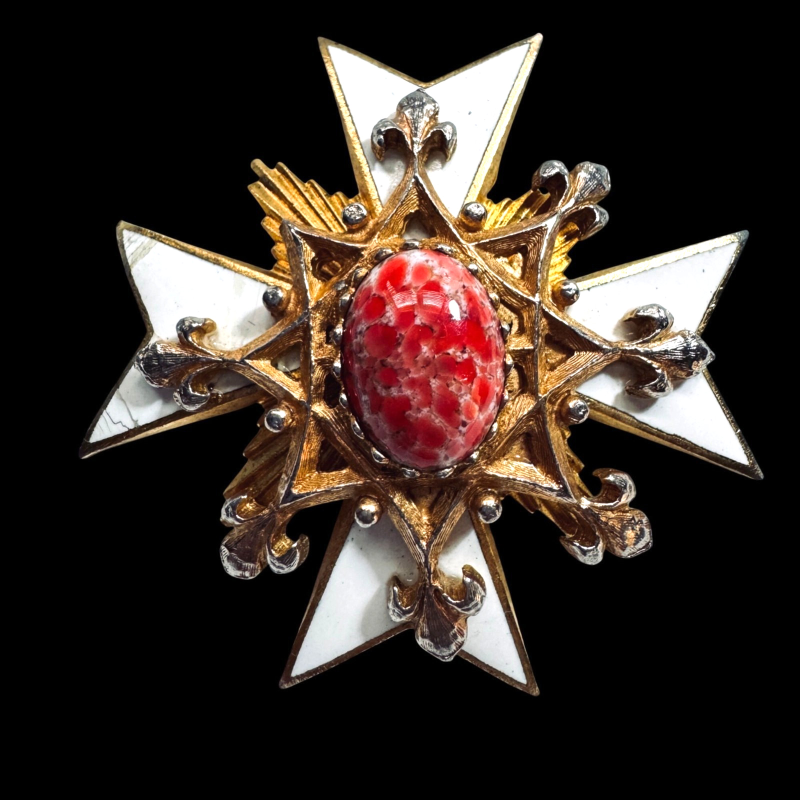 Vintage Heraldic Maltese Cross Brooch Red Mottled Art Glass Cabochon White Glass