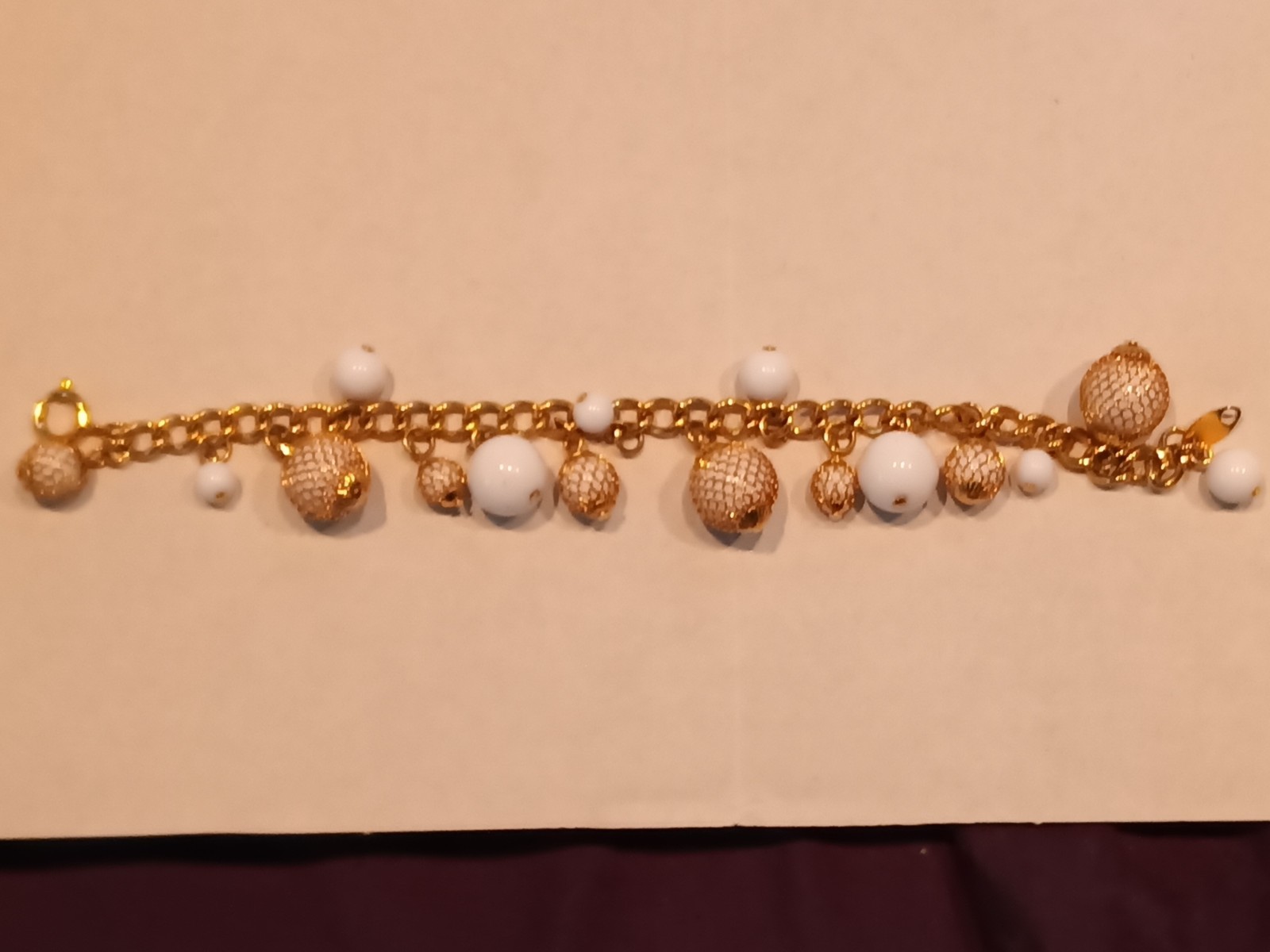 Vintage Trifari Gold Tone Bracelet White And Mesh Wrapped Ball Bead Drops