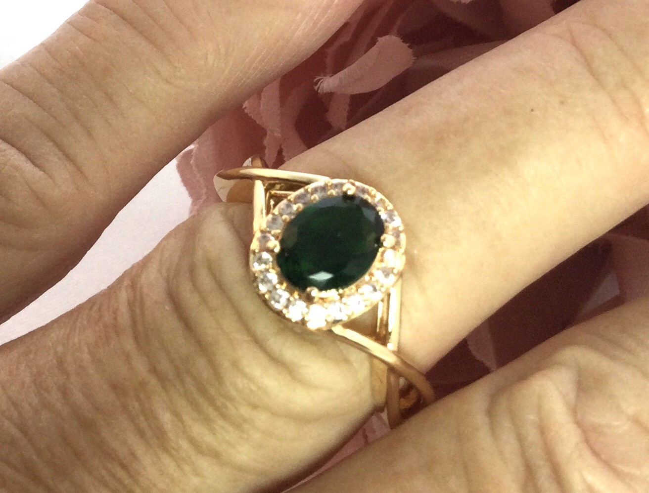 Vintage Jewellery Gold Ring Emerald and White Sapphires Antique Deco Jewelry