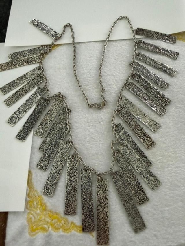 Vintage Silver Tone Fringe Statement Necklace Textured Bar Pendants 35″
