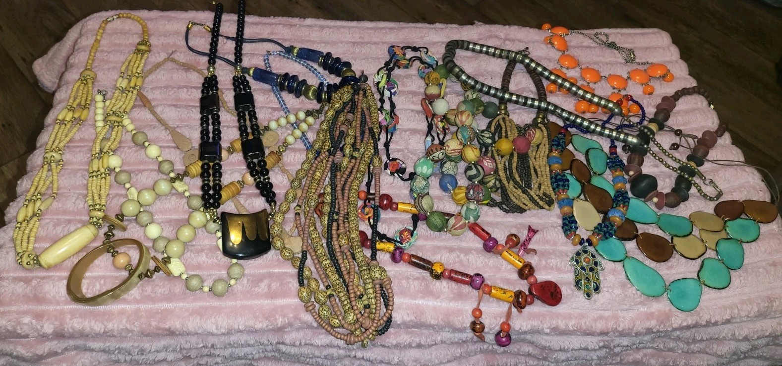 Vintage Jewelry Lot 17 Pieces #(3)