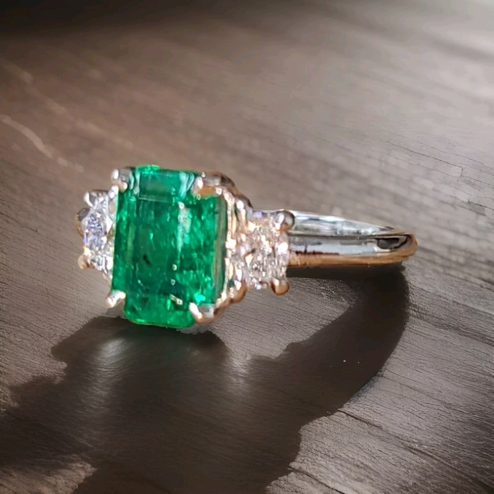 Vintage 14k White Gold Engagement Ring 1.24ct. Natural Green Emerald