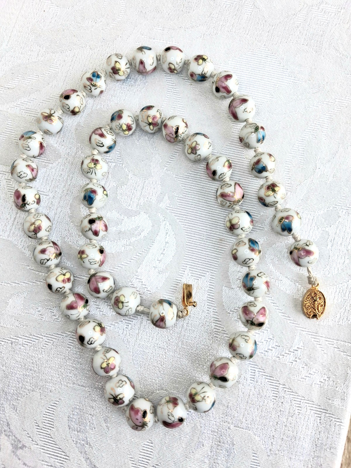 Vtg Cloisonne enamel Knotted butterfly design Gold Beads Wedding Necklace 24 in