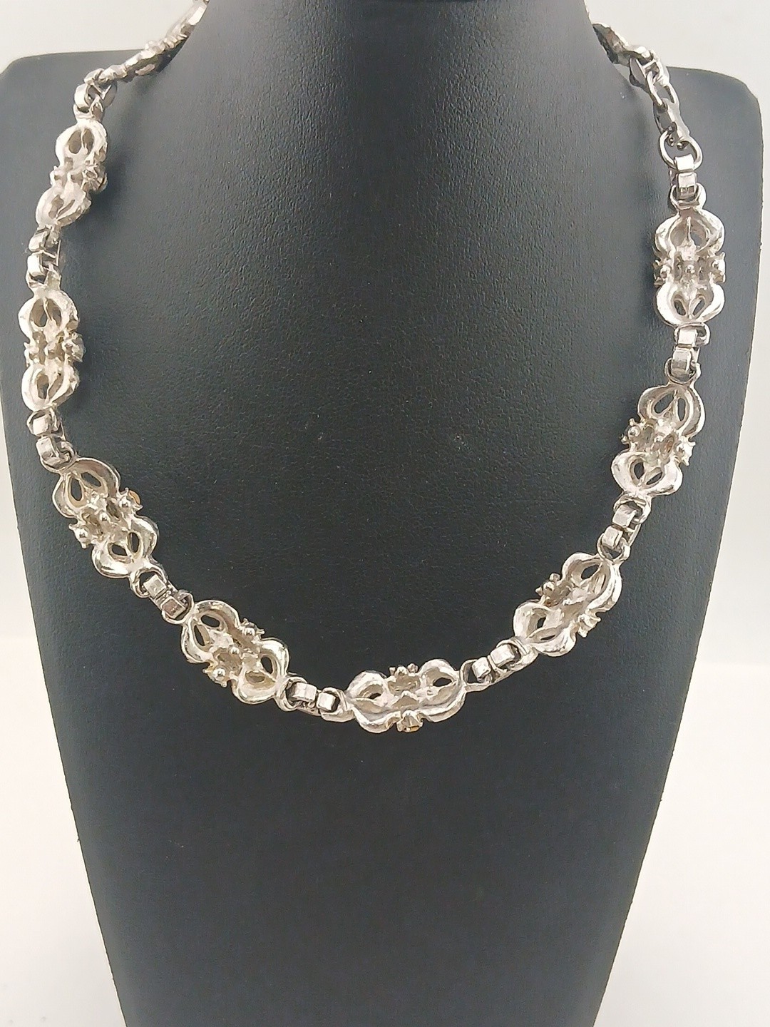 ART DECO REVIVAL Rhodium Plated Panels Clear & Aqua Blue Stones Choker Necklace
