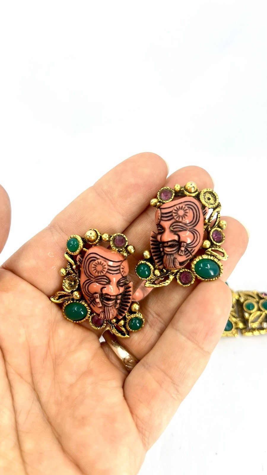 Vintage Selro Selini Faux Coral Noh Face Bracelet & Earring Set Needs Repair