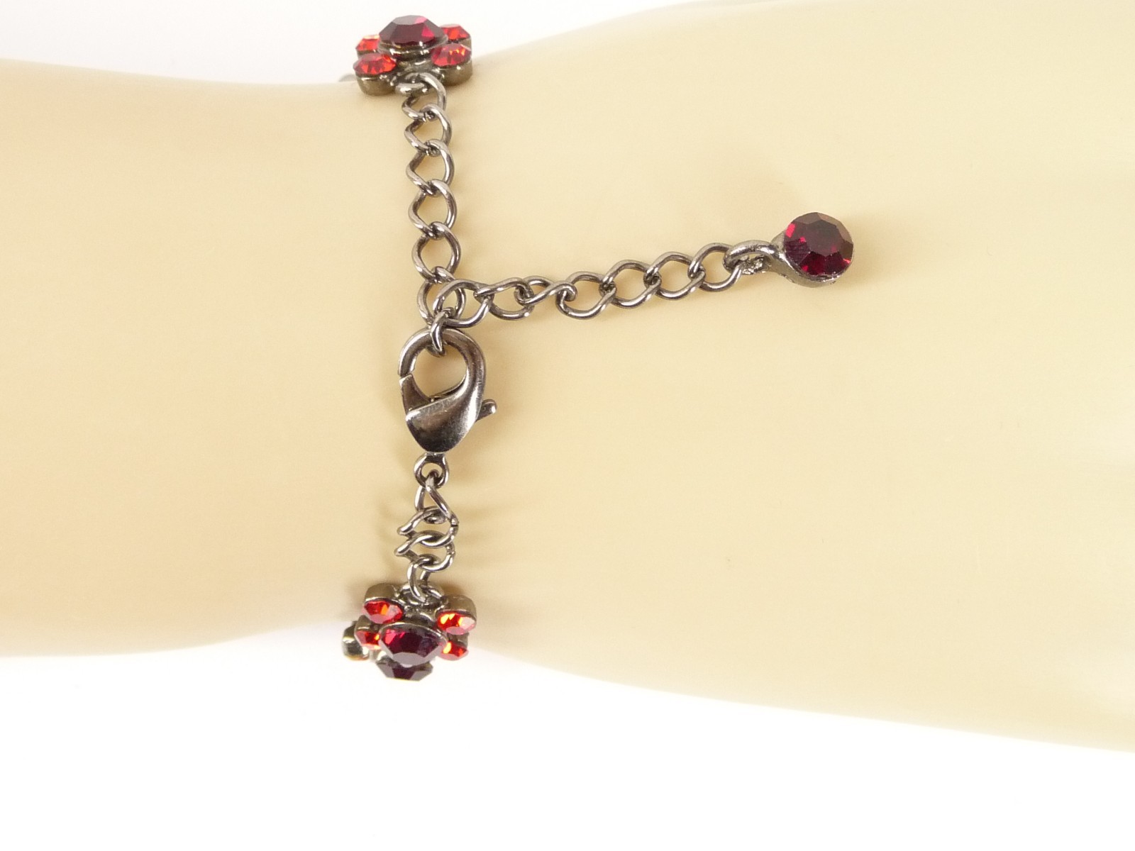 SNK Signed Bracelet Red Crystal Rhinestones 8.5 inches USA Seller
