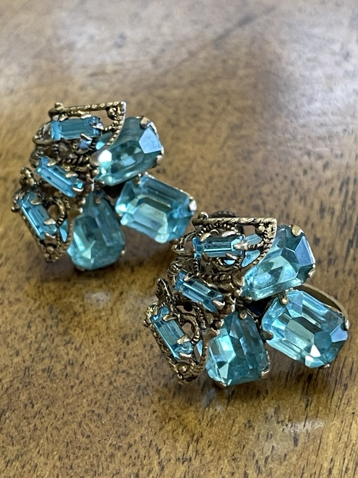 Antique Czechoslovakia Aqua Blue Screw Back Earrings. Art Deco
