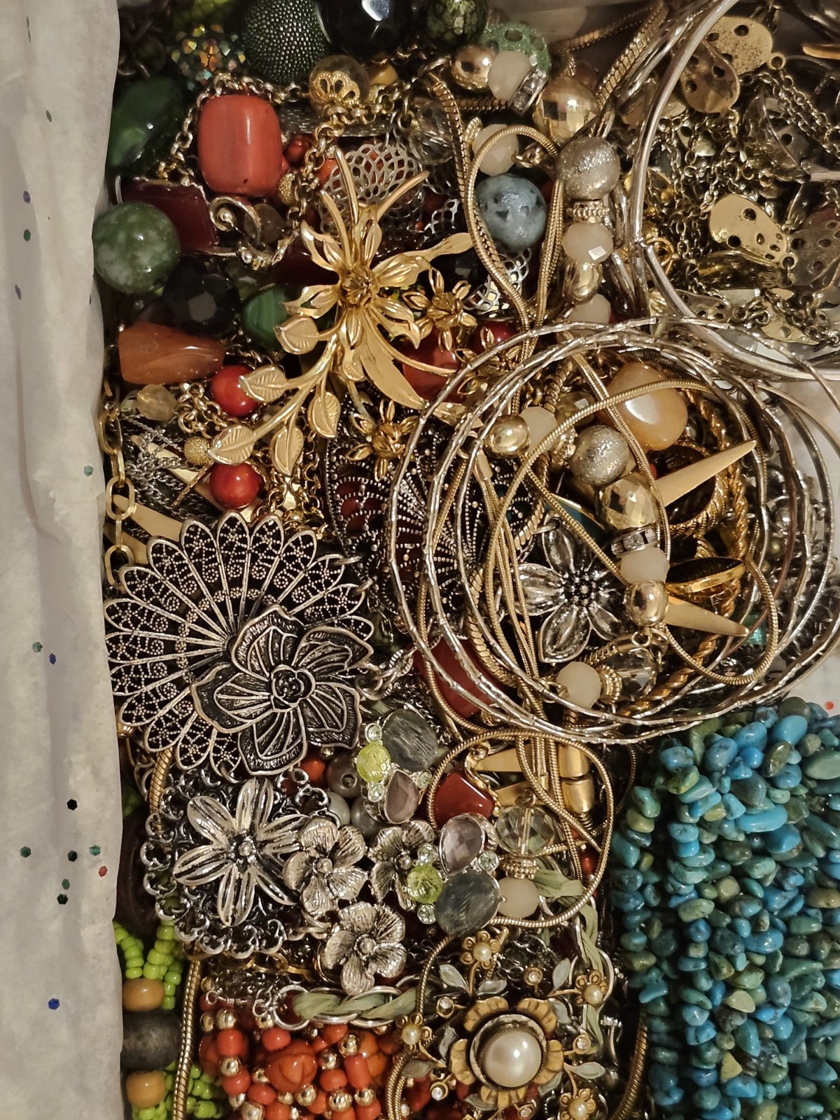 Vintage to now jewelry lot #108